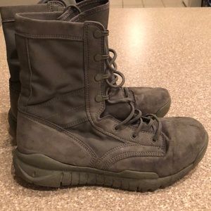 Nike SFB Field boot-Sage Green